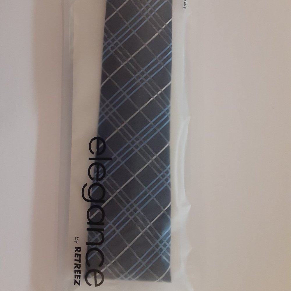 Retreez necktie